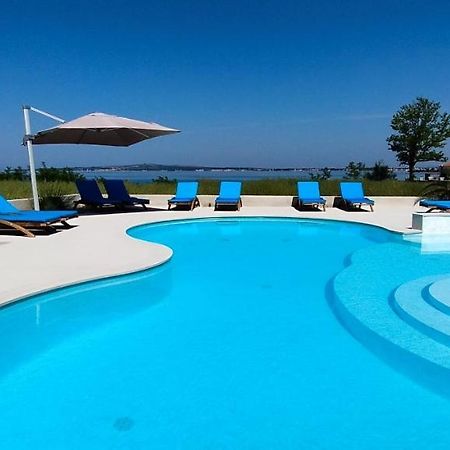 Aparthotel Dalmacija Privlaka  Buitenkant foto