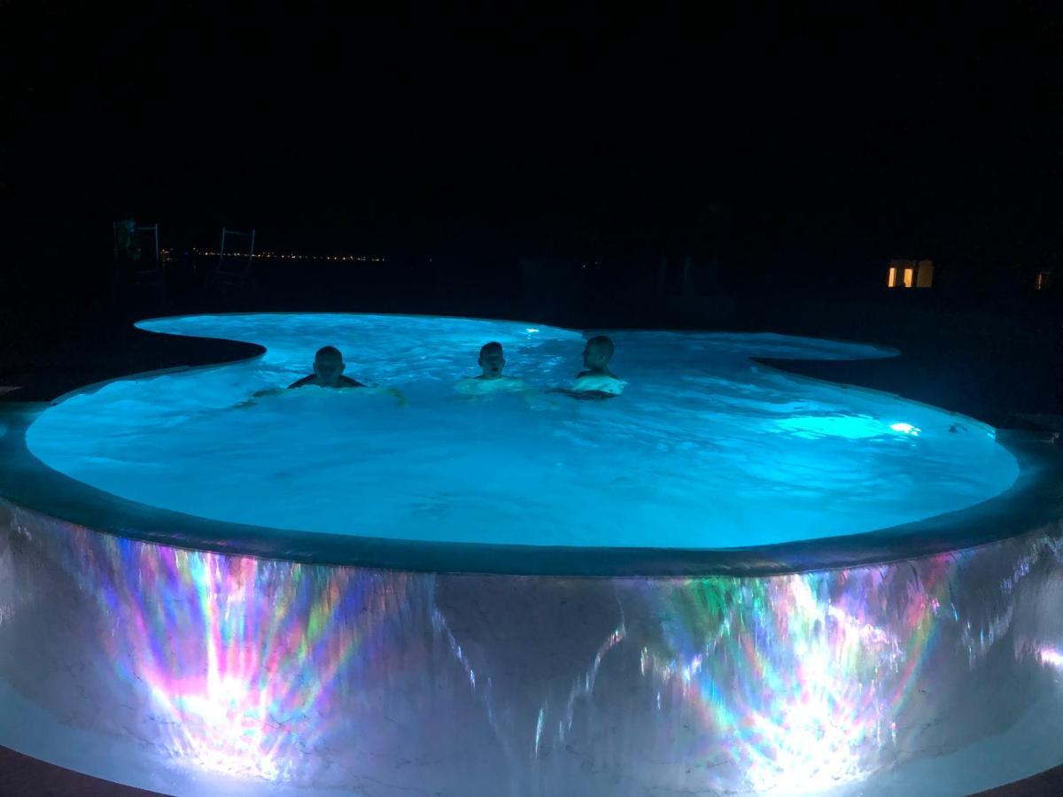 Aparthotel Dalmacija Privlaka  Buitenkant foto