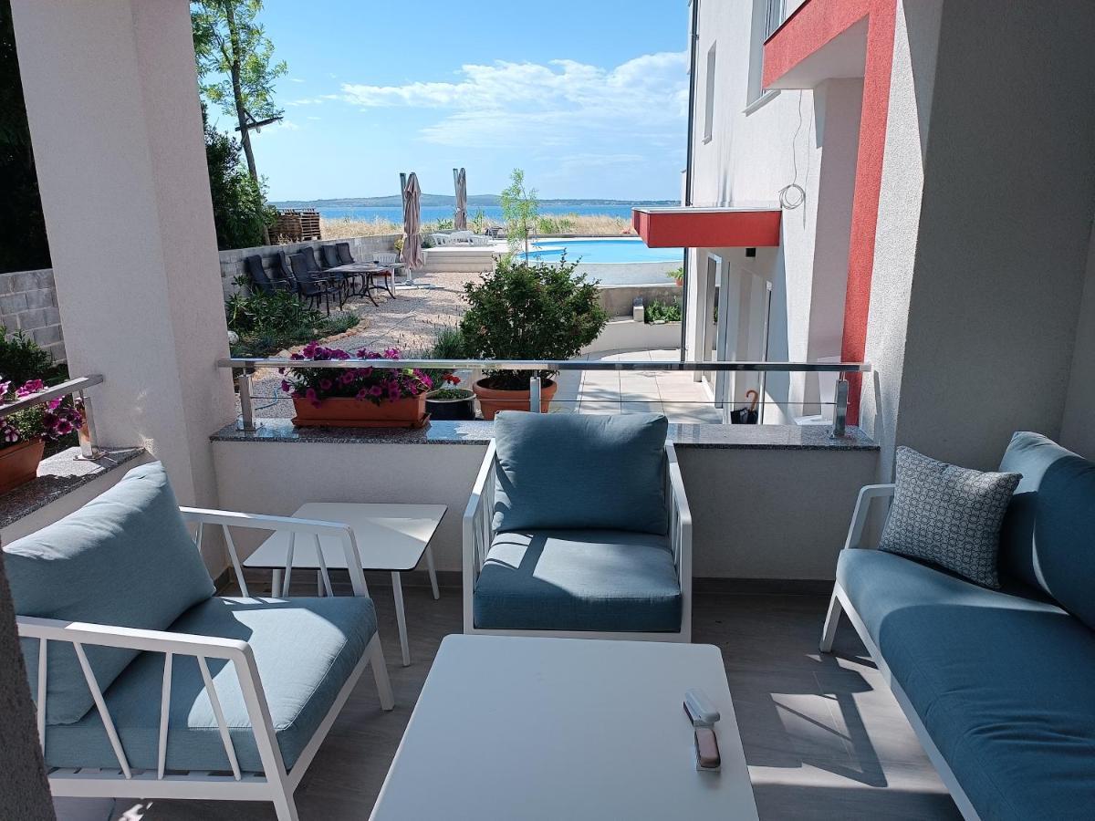 Aparthotel Dalmacija Privlaka  Buitenkant foto