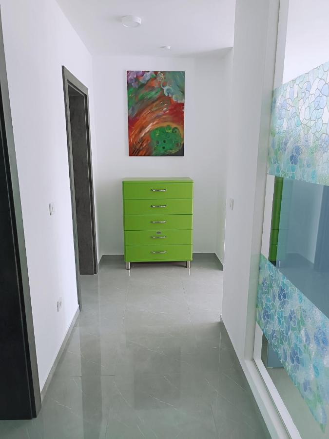 Aparthotel Dalmacija Privlaka  Buitenkant foto
