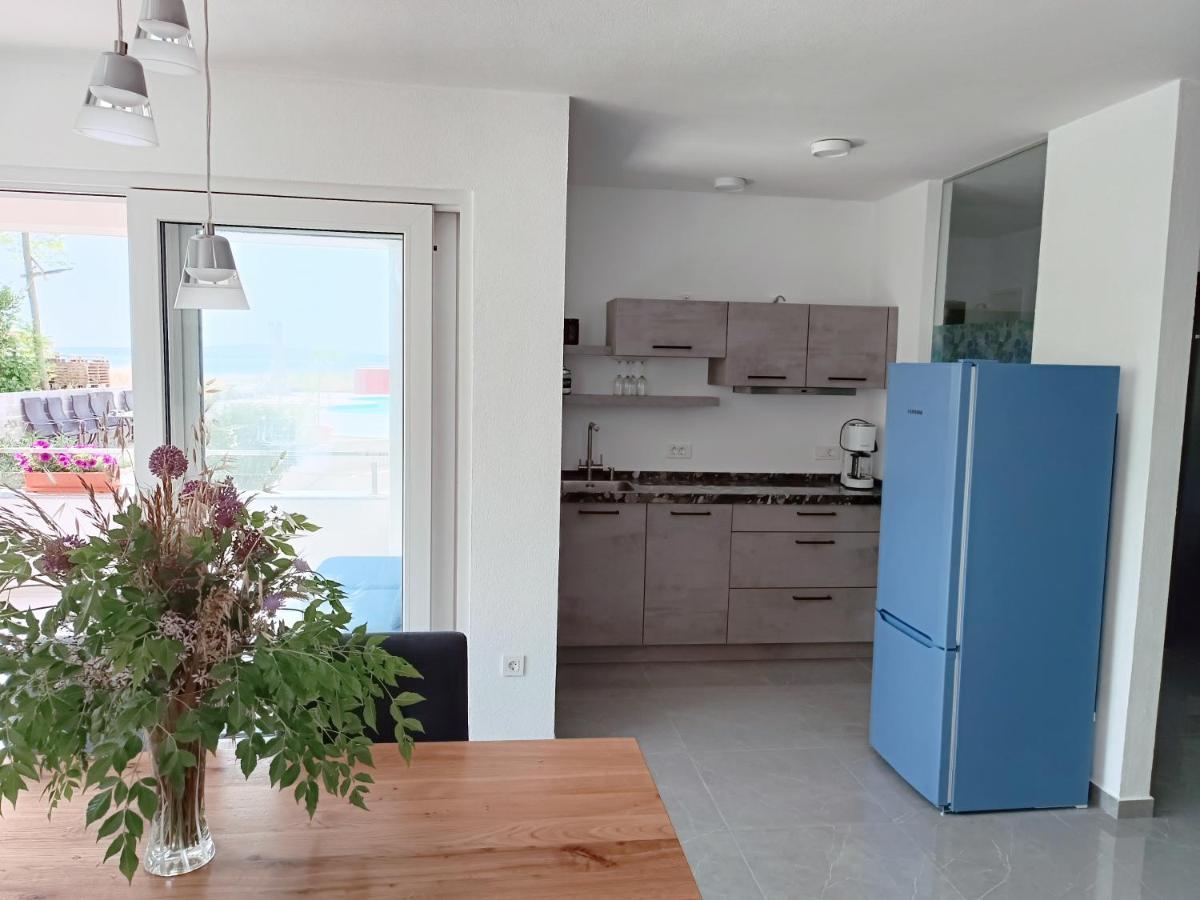 Aparthotel Dalmacija Privlaka  Buitenkant foto