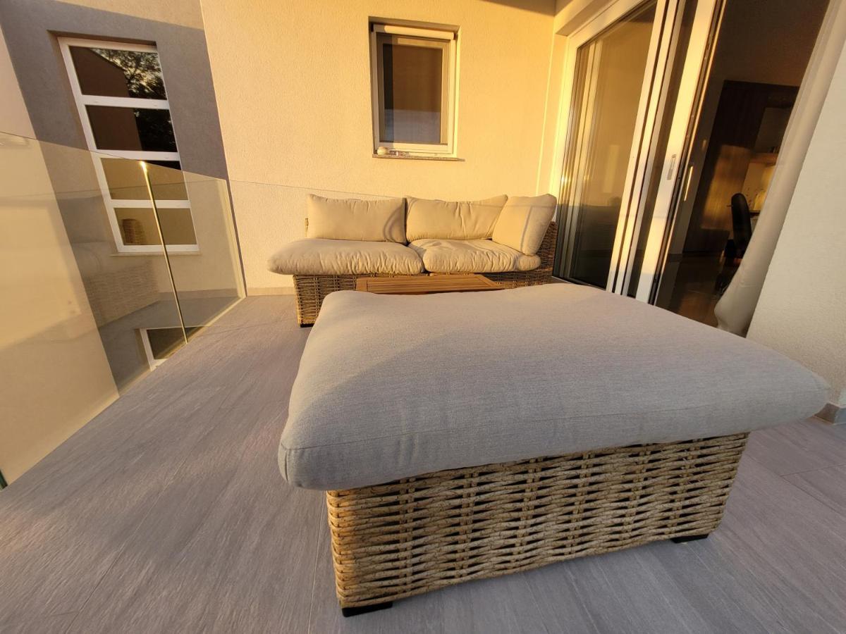 Aparthotel Dalmacija Privlaka  Buitenkant foto